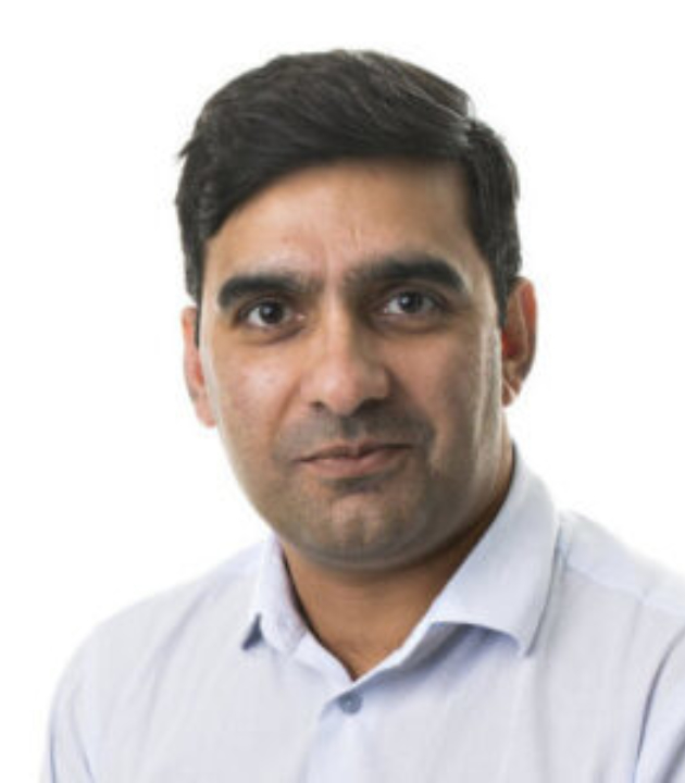 Dr Farrukh Tufail